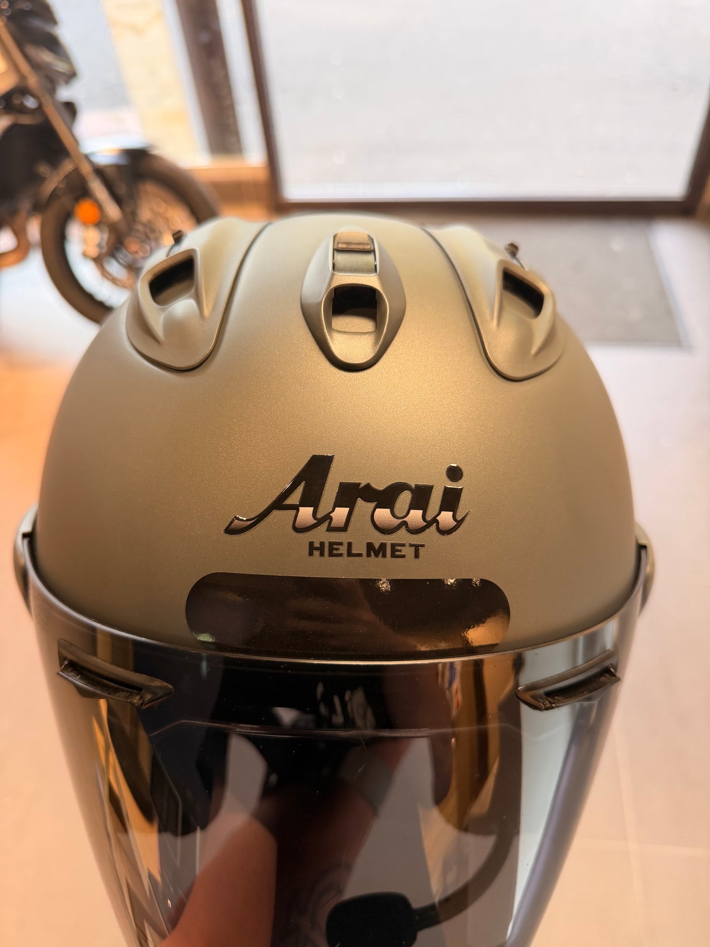 Stickers ARAI SZR EVO noir brillant avec dégradé(avant/arrière)